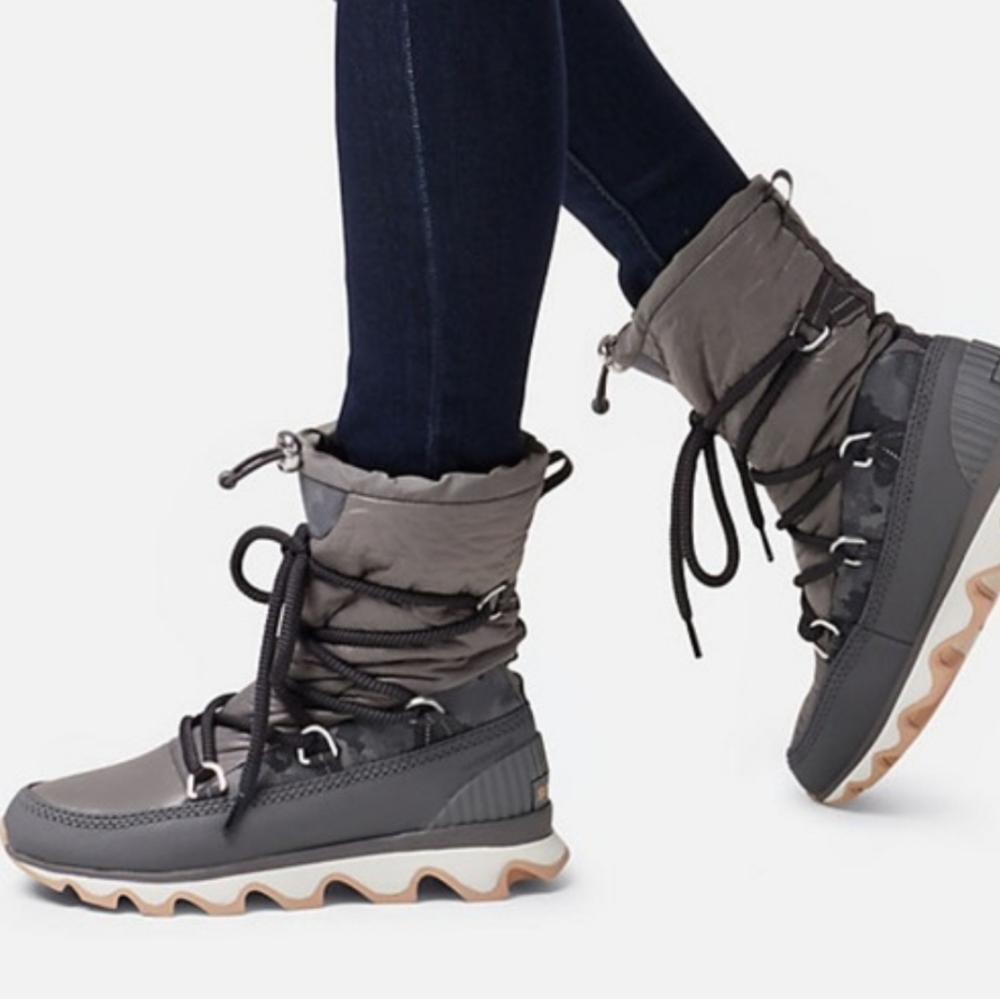 Sorel Kinetic Boots